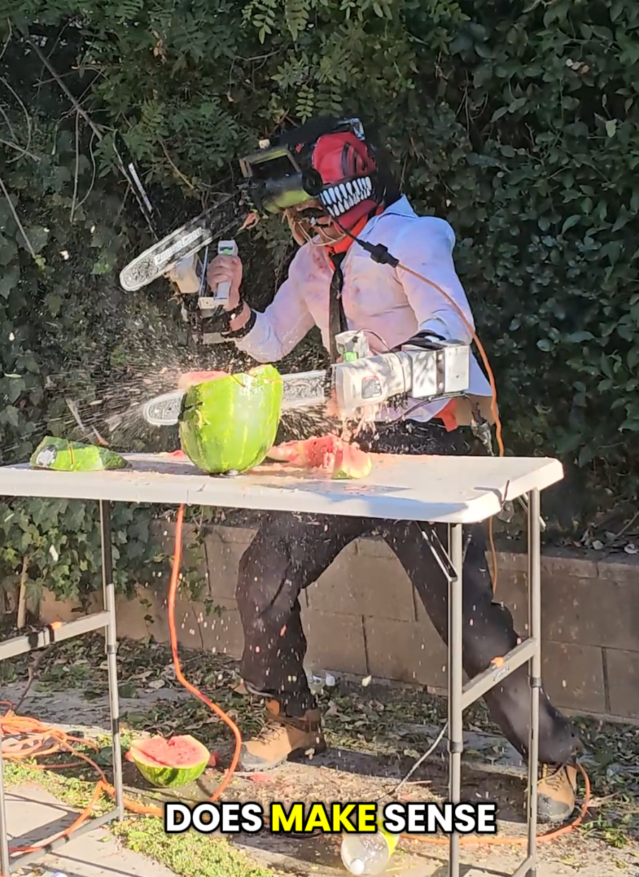 i became chainsawman #chainsawmancosplay #chainsaws #weeb #lifeinsurance #allenpan 