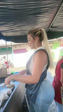 #elsalvador🇸🇻 #salvadoreña🇸🇻 #pupusas 