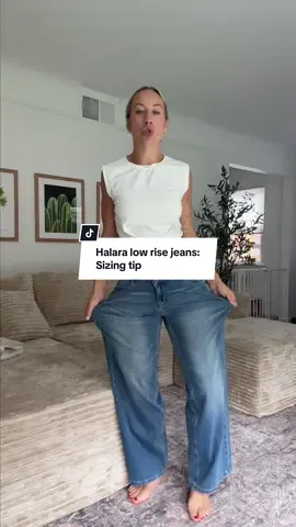 Giving sizing advice on Halara’s popular low rise jeans @Halara_official  #jeans #lowrise #baggyjeans #halarajeans #halara 