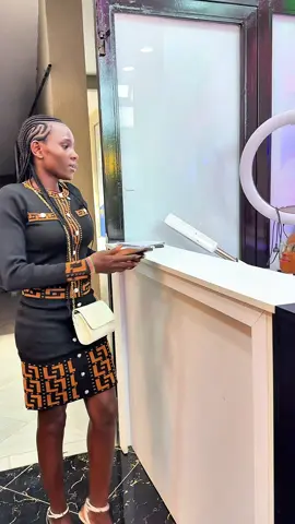 Kwani pesa ya salon inafaa kua how much??😂😂😂😂😂 @SenseiForSkills 