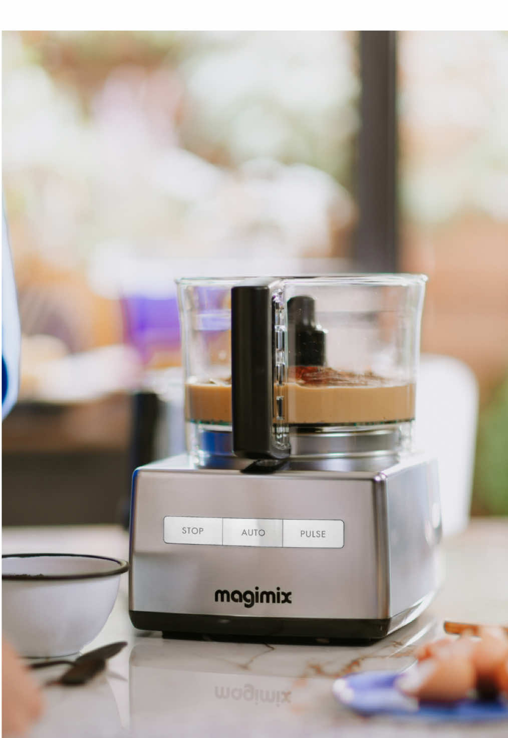 Ce que l’on préfère avec notre Robot Multifonction, notre allié en cuisine capable de râper, émincer, mixer, émulsionner, hacher, pétrir, presser… Et sans oublier que notre robot multifonction CS5200XL Premium Magimix a été élu meilleur choix par UFC-Que Choisir (n°647 – juin) avec la superbe note de 15,5/20 😏 #magimix #faitmaison #recette 