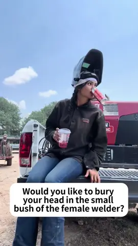 #4u#singlewoman#lonelywoman#fyp#freewoman#weldingbeauty 