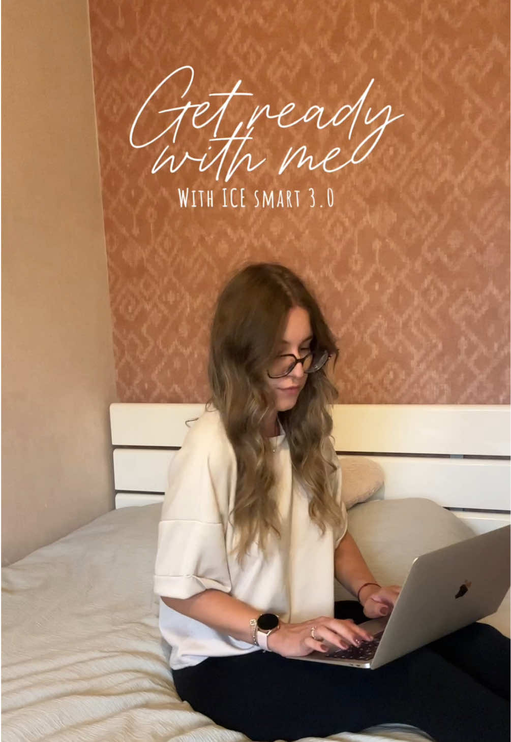 Grwm w/ @Ice-Watch @icewatch 🤍 La montre ICE Watch 3.0 est parfaite pour le quotidien 😍 #partenariat #icewatch #smartstyle #grwm 