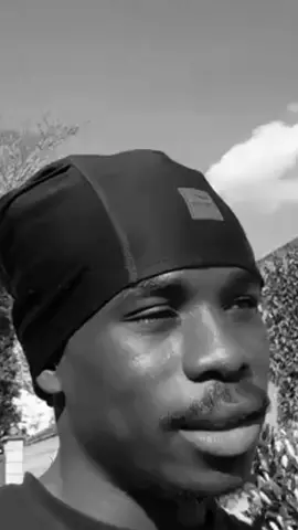 La pire douleur ne vient pas des ennemis,mais de ceux qu’on croyait être nos proches. 💔 Mon deuxième compte @Moussa Conare  #Trahison #LeçonDeVie #FausseAmitié #RéveilSpirituel