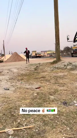 I don’t want peace. #charliemundofyo 