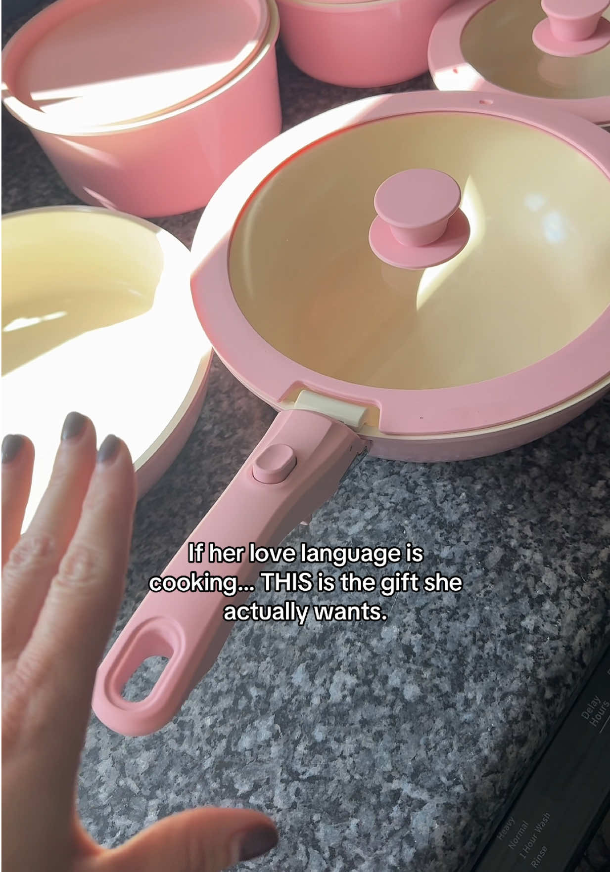 PINK cookware set selling fast! #pink #pinkcookware #astercook #giftsforher 