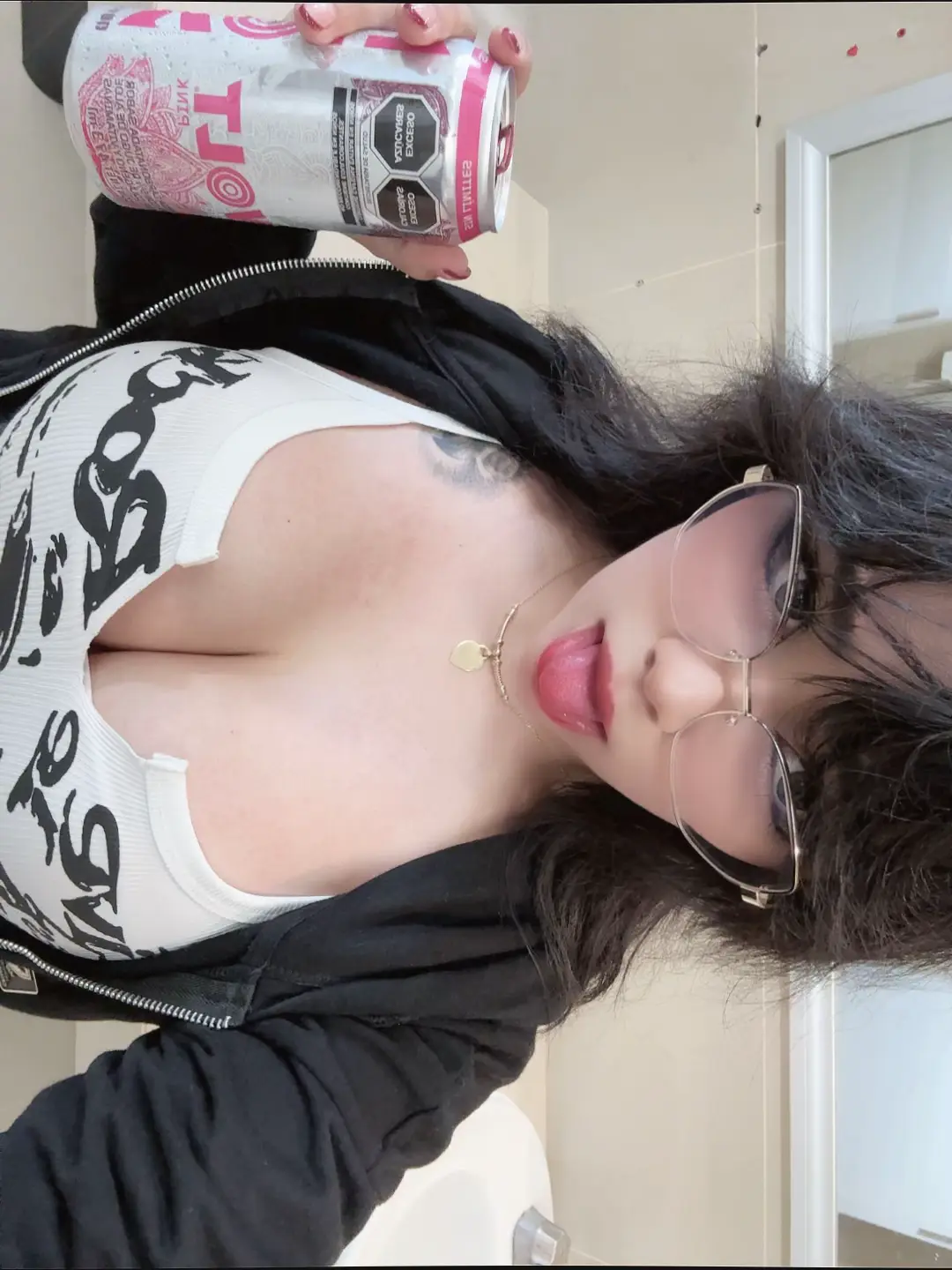 No dormí nada pero ando en la skul 