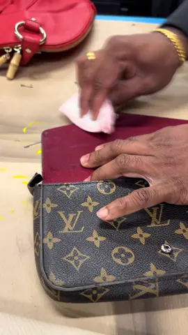 Handbag training courses going well  #handbags #fashion #detailing #leatherrepaircompany #designerbags 