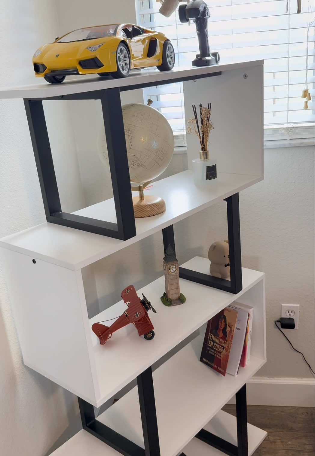DWVO 5/6 Tier Geometric Bookshelf, S Shaped Bookshelf Modern Freestanding Display Shelves, Geometric Bookcase Decorative Storage Shelving for Living Room, Home Office #6tier #shelf #shelves #dwvo #furniture