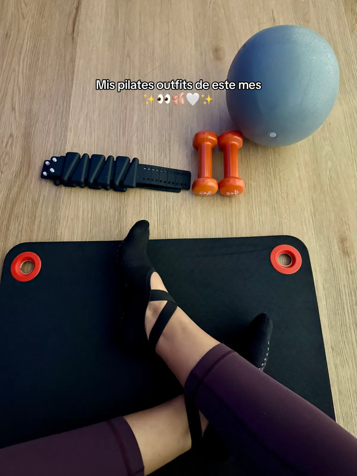 Casi todo lo compro en Reshape (ig: reshape), piezas pre loved, buenas marcas, excelente calidad y a un excelente precio🤍  Viendo las fotos me doy cuenta que he usado más rosa del que pensaba que usaba👀🎀 #pilates #outfitideas #reshape #preloved #managua 