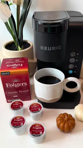 FOLGERS @folgers  Classic Roast K-Cup pods ☕️ Folgers Classic Roast K-Cup pods make enjoying the classic Folgers flavor even easier. Savor the unmistakable aroma and flavor of this iconic blend, with the ease of K-Cup pods.  ✔️ The quintessential Folgers Medium Roast Coffee ☕️  ✔️ Iconic aroma and smooth, robust flavor for easy drinking  ✔️ Convenient, genuine K-cup pods designed for Keurig coffee makers  @Folgers Coffee @influenster #complimentary #Folgers #FolgersInfluenster #GiftedByFolgers #gifted                 