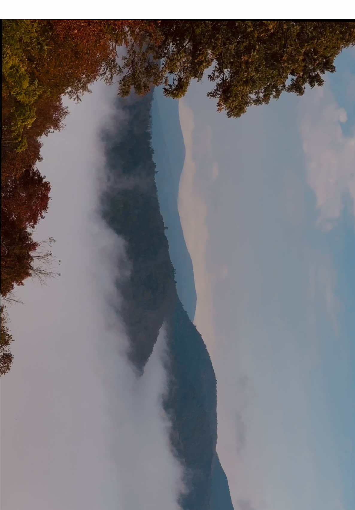 breath taking 😍, loved this view #fallseason #mountains #fallaesthetic #fypage #mountainview 