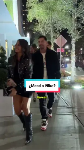 🤔 ¿Las Nike de Messi? #zapatillas #messi #nike #leomessi #deportivas #futbol #offwhite #cr7cristianoronaldo 