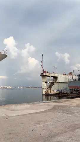 عرضها قريب🥇🇩🇪#سيارةbmw #bmw #اذكروا_الله #m5e60v10 #ليبيا_طرابلس_مصر_تونس_المغرب_الخليج 