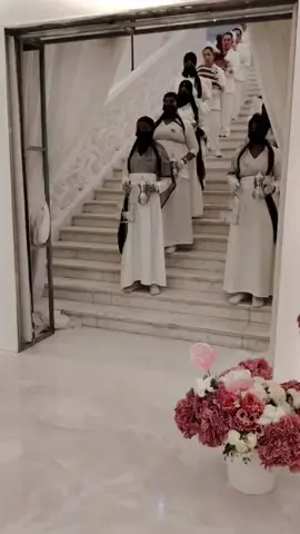 نقدم لكم تيم مميز قادر على تقديم وتنظيم المناسبات والحفلات بجميعها 🤩☕️ #قهوجي_الرياض#صبابات#your_coffee#ضيافة#تقديم_ضيافة نسائية