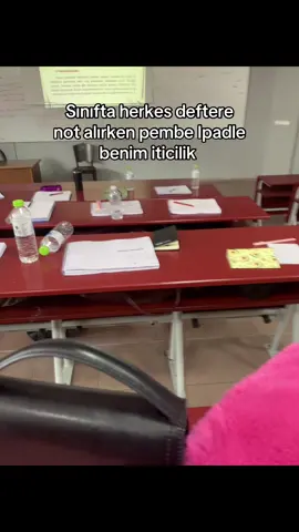 Tablete indirmelik uygulamalar önerin kızlar bende sadece collanote var