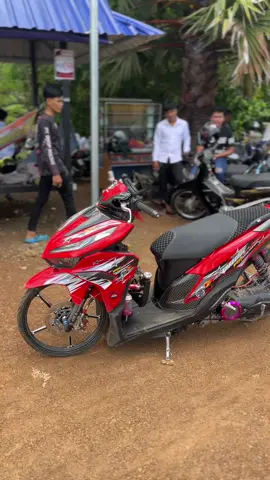 ដាក់កាត់យប់មួយទៀត@Pozz kea ហ្មង#teamdragcambodia🇰🇭🖤 #flypシーforyou #team_drag_កំពង់ធំ❤️🇰🇭 #teamកង់ឡាន🚗 #ស្រឡាញ់ការលេងម៉ូតូ🥀🙋🏍️ 