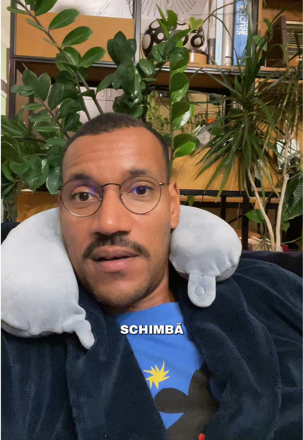 Replying to @Ganea Mihai Hai să lămurim asta o dată pentru totdeauna: vinetele nu oxidează din cauza lingurii de inox. Oxidarea se face cu oxigen, nu cu tacâmuri. Poți să le zdrobești cu lingura de argint de la bunica sau cu un băț de chibrit, tot aia e. Important e cum le coci. Restul… mituri de pe internet. #vinete #oxidare #mituri #legende 