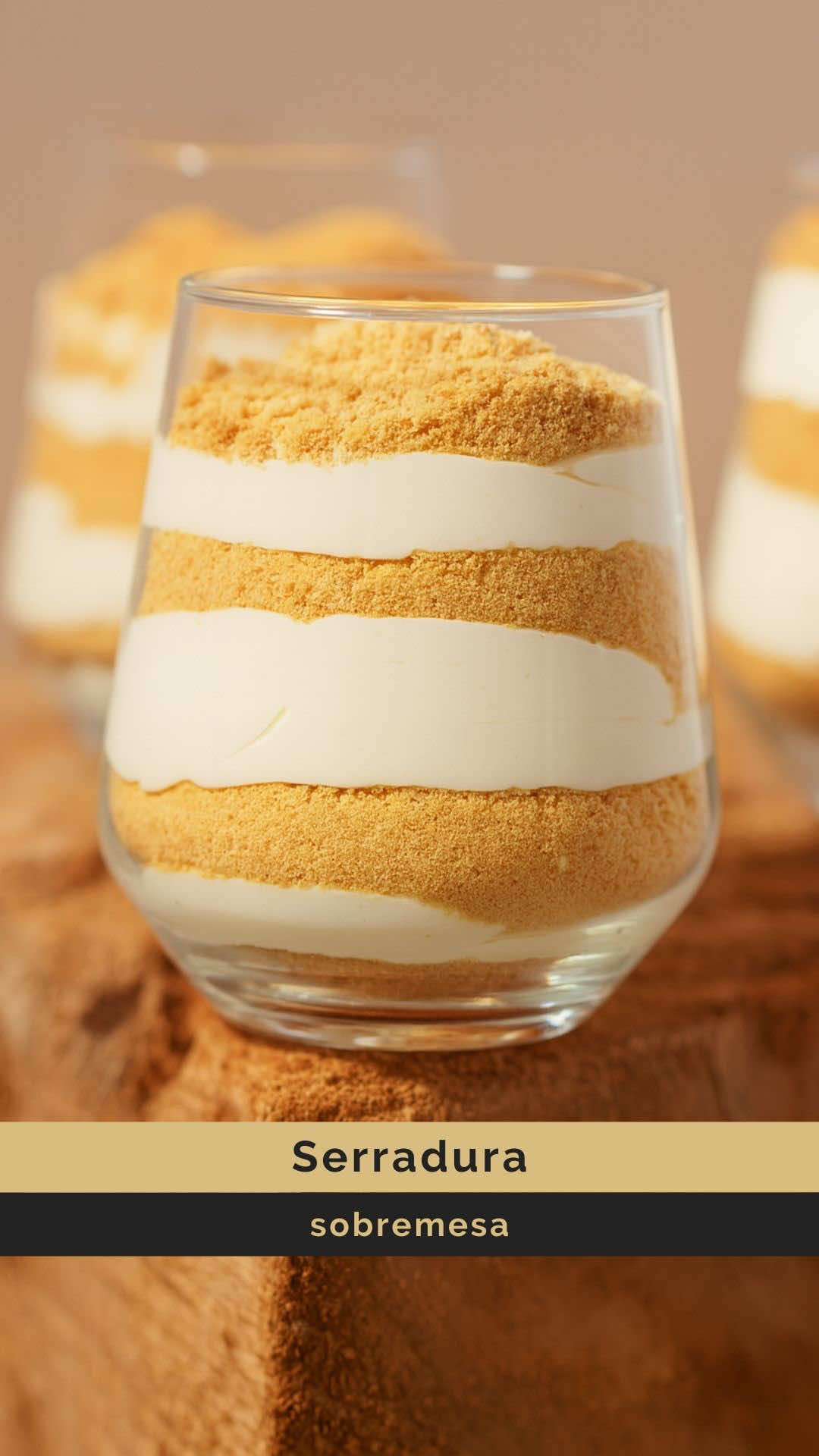 SERRADURA - Guarda esta maravilha para fazeres mais tarde!!! 📌 Ontem foi dia de partilhar um bacalhau maravilhoso. Hoje, uma sobremesa que não lhe fica nada atrás. 🤤 Ingredientes: - 400ml de natas para bater - 1 lata de leite condensado  - 1 c. café de extrato de baunilha - raspa de 1 limão  - 1 pacote de bolacha Maria  E agora…? Agora é a tua vez!!! 😏🫵🏽 - - - - - #qchef #ochefemtuacasa #serradura #sobremesasimples 