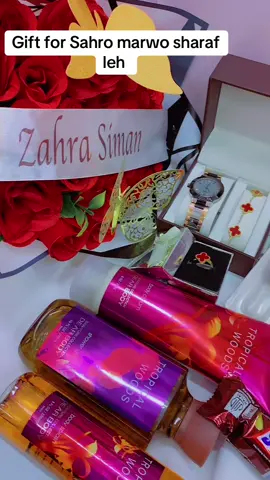 Gift 💝 qurux badan udalab marwadada @Ubah Som Style🛍️👗🎁 @Ubah  som 👗👗 @Ubah Gifts Nairobi🛍️🛍️🎁 #####nairobitiktokers🇰🇪🇰🇪 