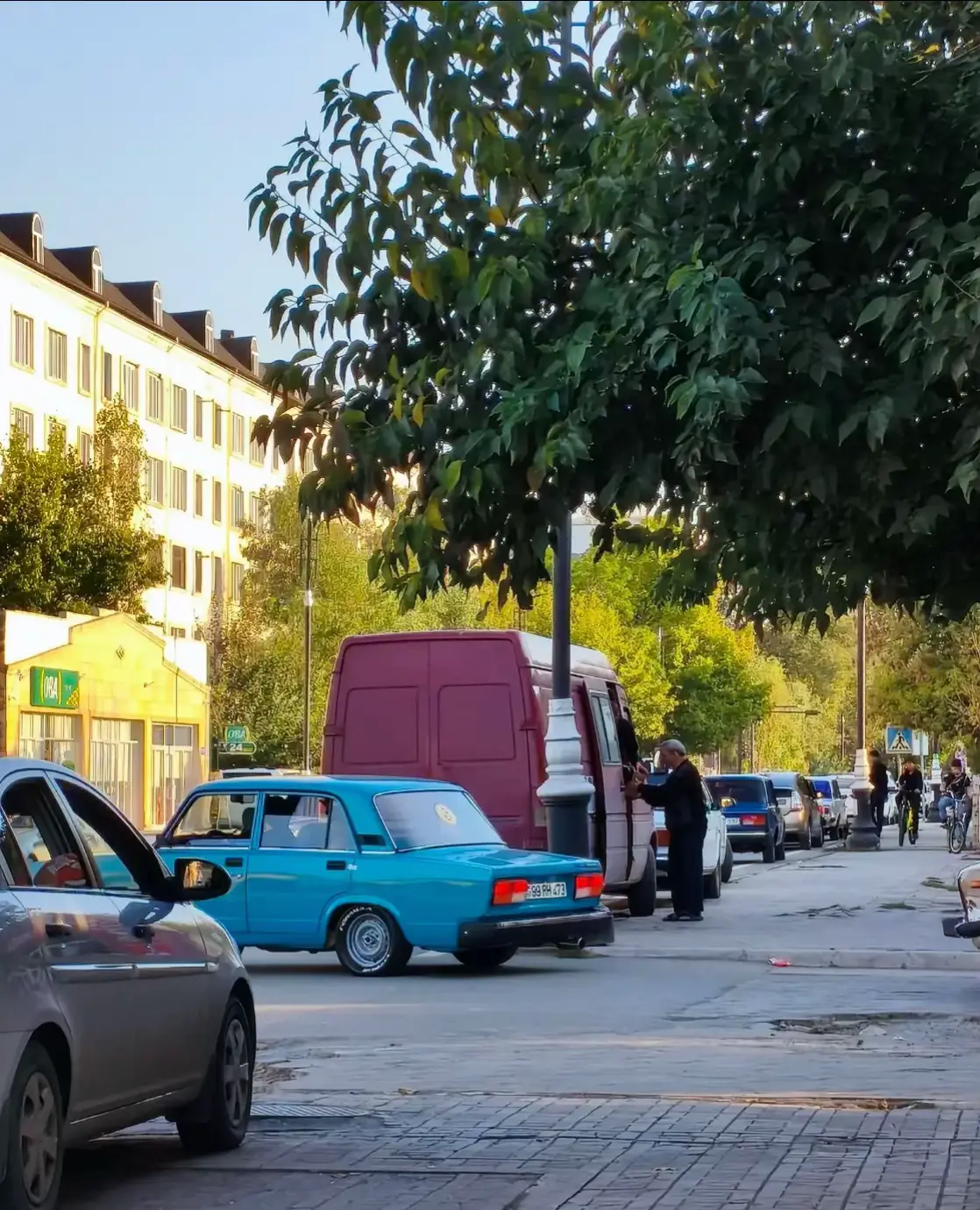 Menim masinima pis soz atanlar atasindan hacari ala bilmiyenlerdi yadaki onun bunun artiqinan emele gelenlerdi menim sürdüyüm vide masin sür sora pisle masini bicbala #kesfett #milyonlarkeşfetsin #kesfet #keşfetteyizzz #kesfet 