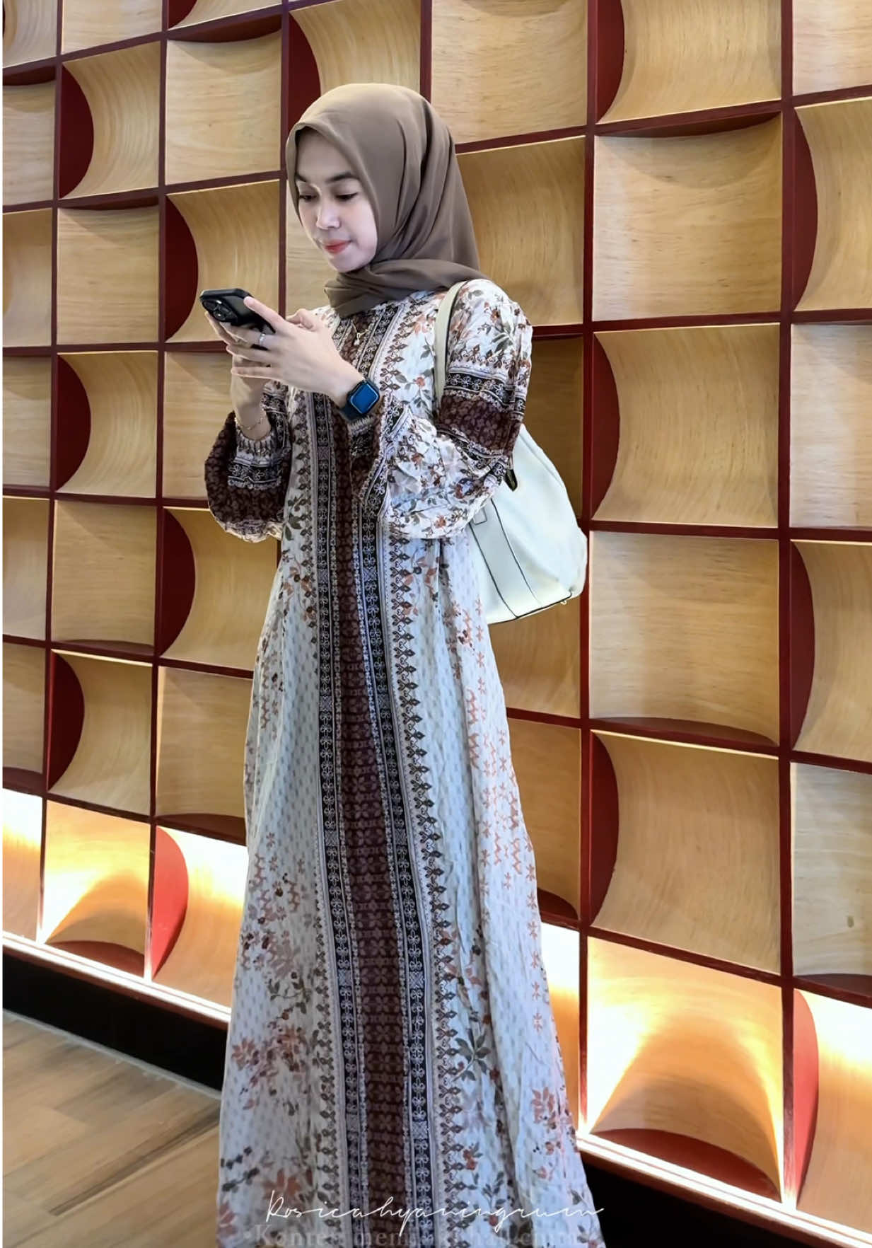 Anisa Dress kode G cakep poll , cepet banget abisnya 🛒🔥#fypviralシ #outfitdeas #viraltiktok 