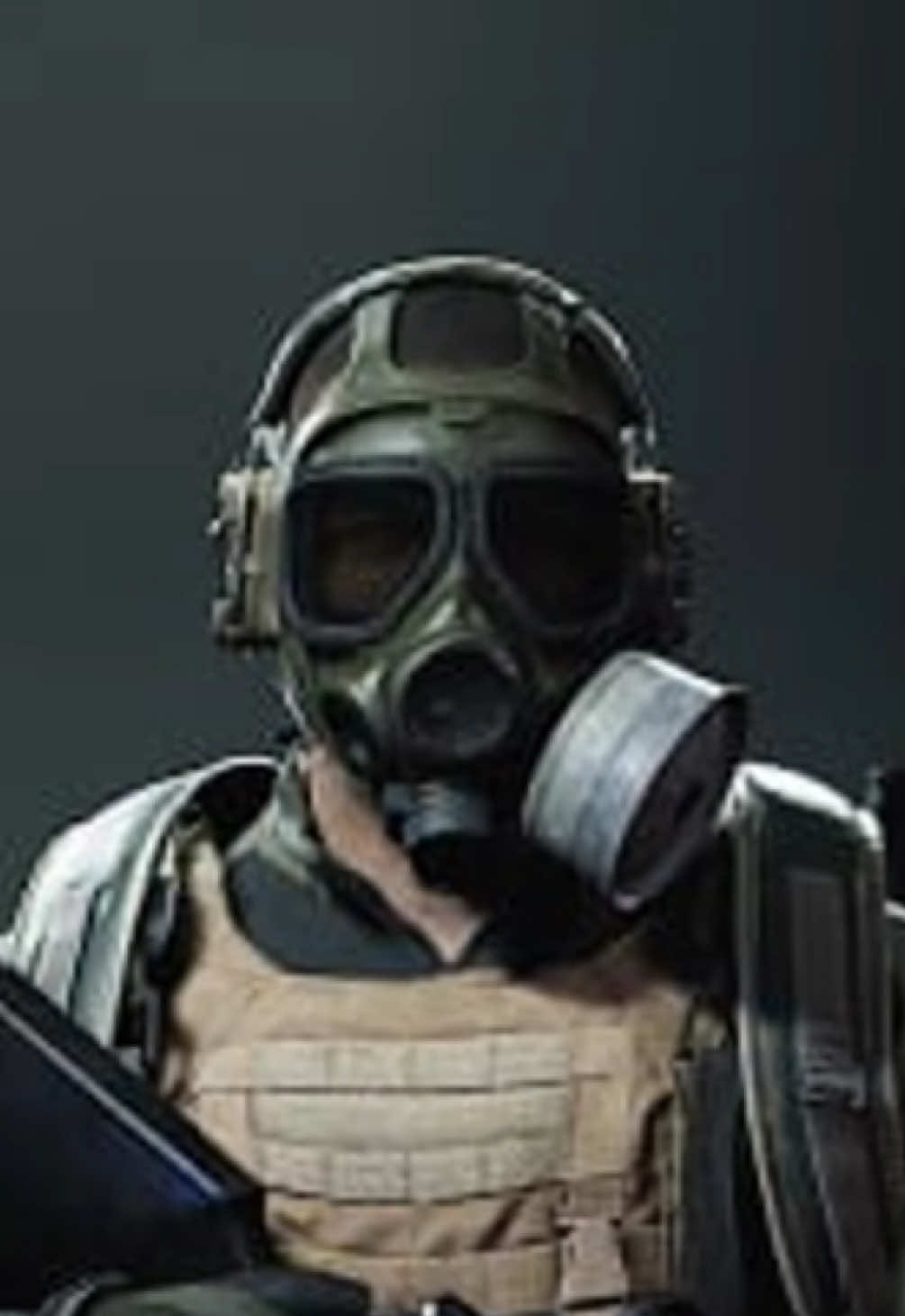 а, чел то внатуре патроны лбом отбивал #arenabreakoutinfinite #arenabreakout #arenat7 #arenamoment #2kg 