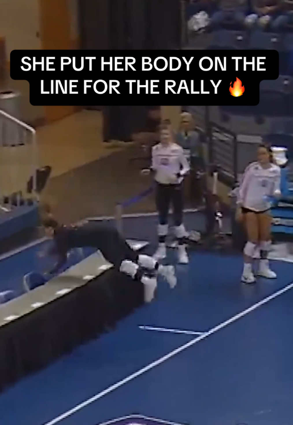 Gotta respect the #hustle 😤 #volleyball #dive #play