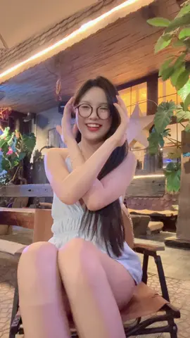 nghe nhiều nghiện luôn :))