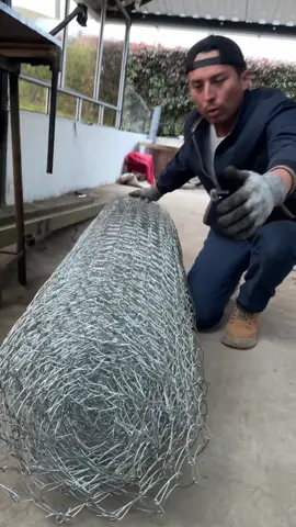 Así funciona nuestra máquina, pronto en vivo de como se hace... #DIY #ingenieria #creativity 