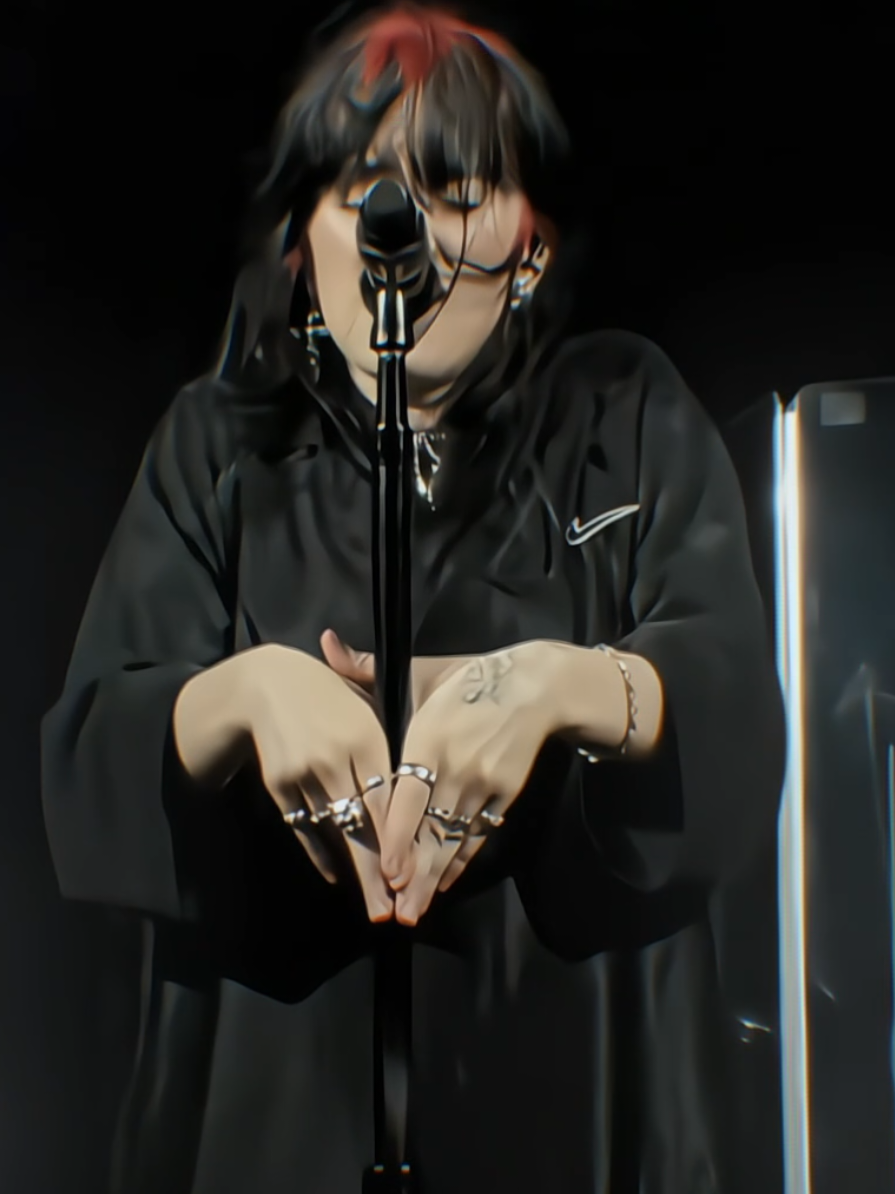 nothing just this performance. || scp by @overbills  || cc made by me || effects by @𝚃𝚆𝙸𝚇 and the wavewarp @𝘼𝘽𝙄𝙂𝘼𝙄𝙇™  || @𝑉𝑖𝑐𝑡𝑜𝑟 @𝒅𝒆𝒎𝒊 🪄 @Lara😼🔥(Adam’s 1# fan) @zita🥑 @ʜᴜɴɢᴀʀʏxᴇᴅɪᴛꜱ @billie🦈 @yar.stvrn @paslexny<3 @🤍 @huh.  || #billieelishedit #billieeilish #viral #fyp #mirazaep @BILLIE EILISH 