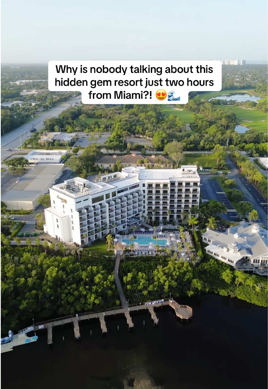 Beautiful views, complementary beach shuttle, and two epic pools... welcome to Naples, Florida! ☀️ Add this to your bucket list #naplesflorida #perryhotel #bucketlisthotel 