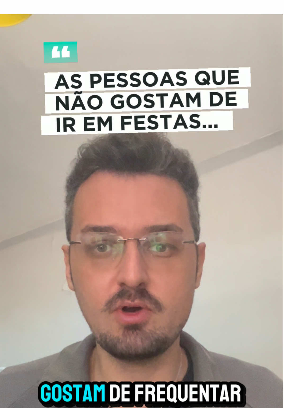Aquelas pessoas que sempre evitam festas… você conhece alguém assim?  Descubra o que isso revela sobre a personalidade delas. . . #psicologia #curiosidades #comportamento #pessoas #fatos   