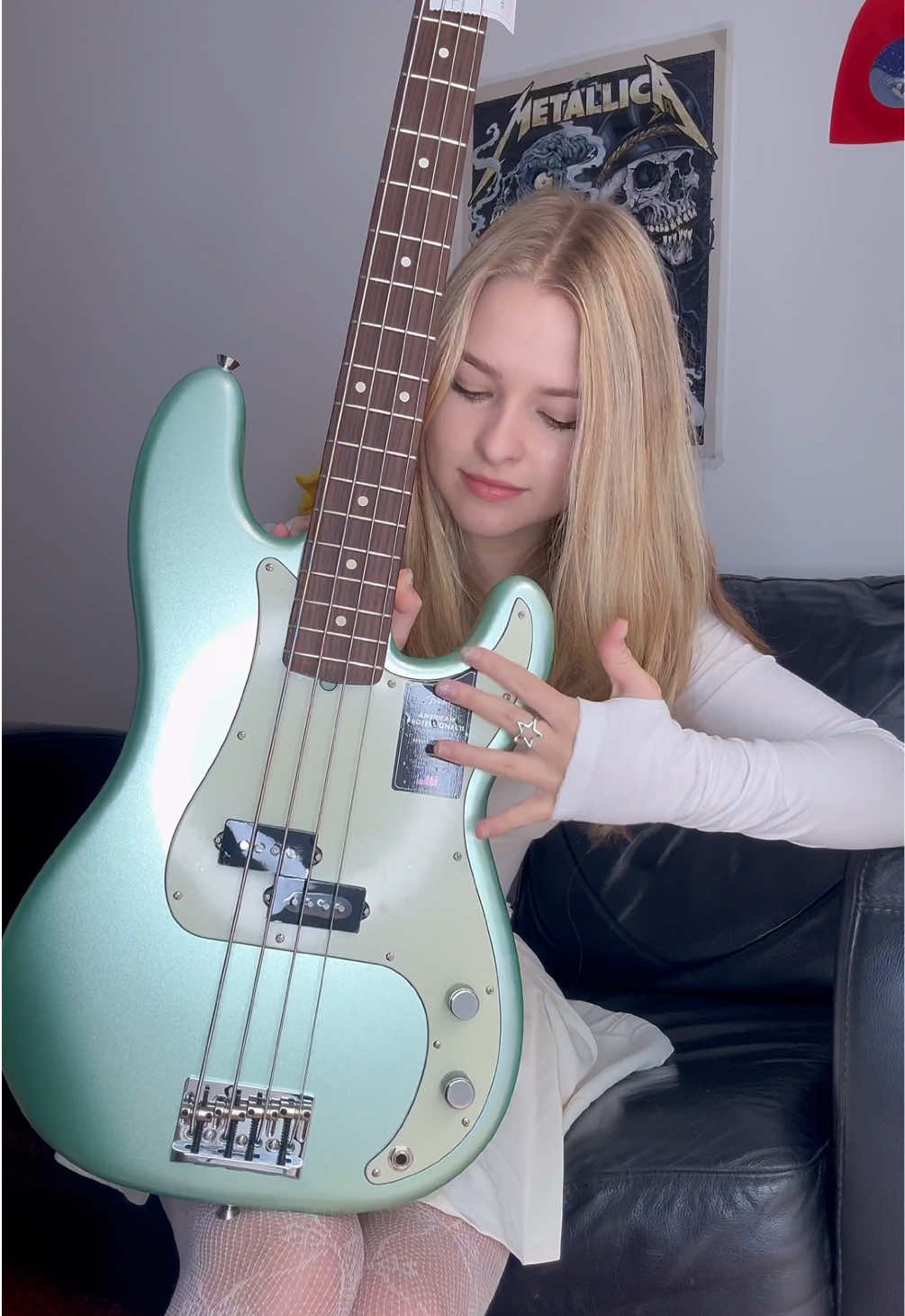 what do you think? @Fender #guitarunboxing 