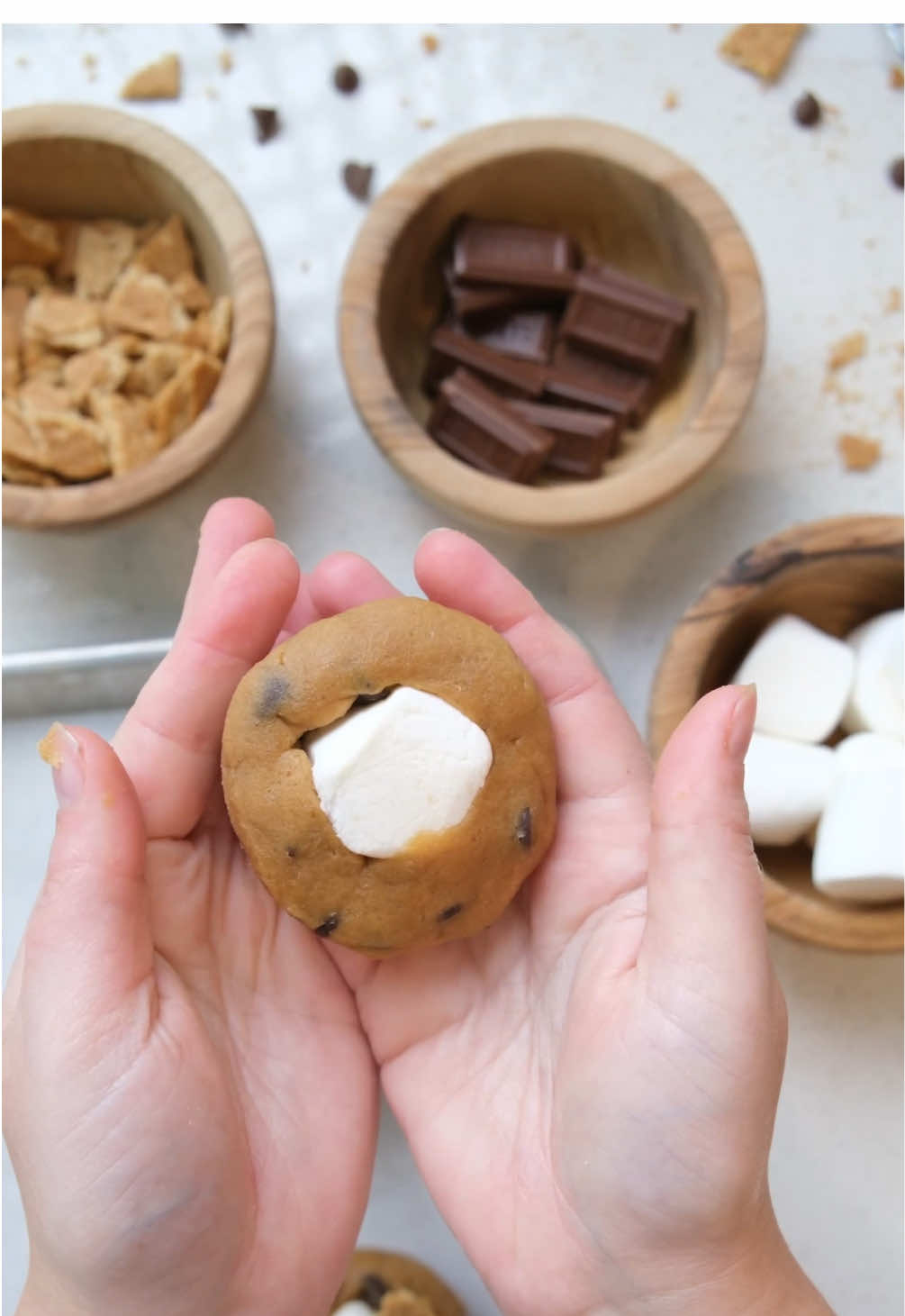 These aren’t just any s’mores cookies, these are bakery style s’mores cookies. Check out my recent blog to learn the secret to big, thick, gooey bakery style cookies. You’ll never make cookies another way again 🍪😋 #bakersoftiktok #cookiesoftiktok #fallbaking 
