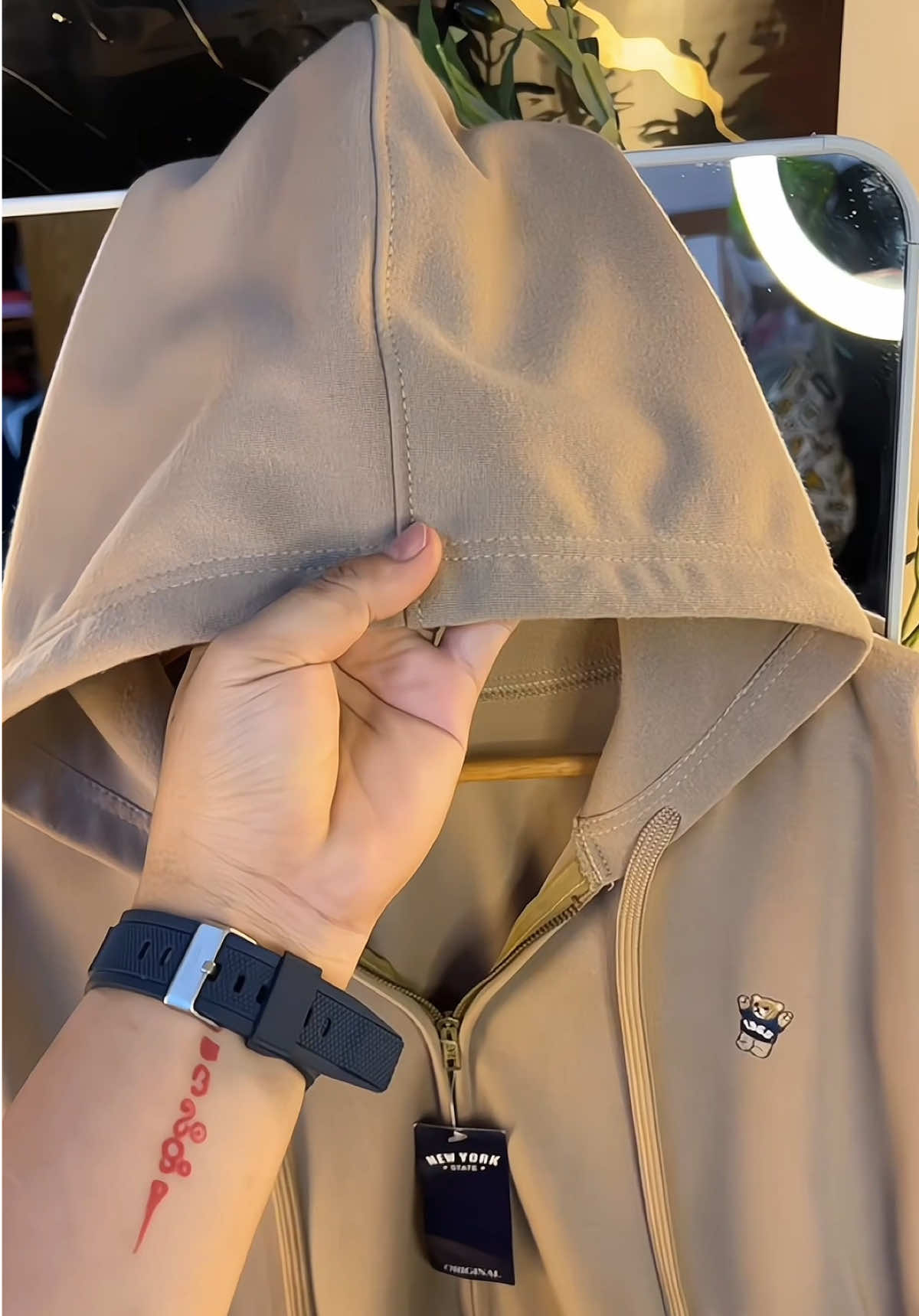 #creatorsearchinsights #เสื้อฮู้ดกันหนาว #เสื้อฮู้ดกันหนาวแฟชั่น #เสื้อแขนยาวnewyork #NEWYORK 