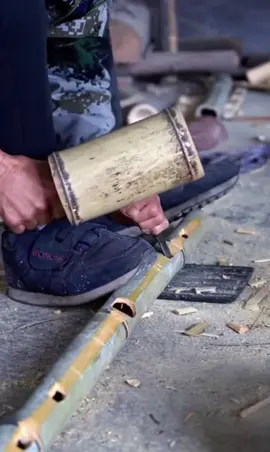 Hand-Crafting bamboo furniture process
