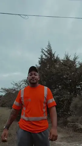 Respect the grind, admire the shine. ✨ #BlueCollarLife #fyp 