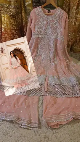 #MASHALLAH #pakistanidresses #uniquedesigns #famousdesigns #fancy #bridal #ukfashion #rizbellasfashion #luxury #trending #viral #foru 