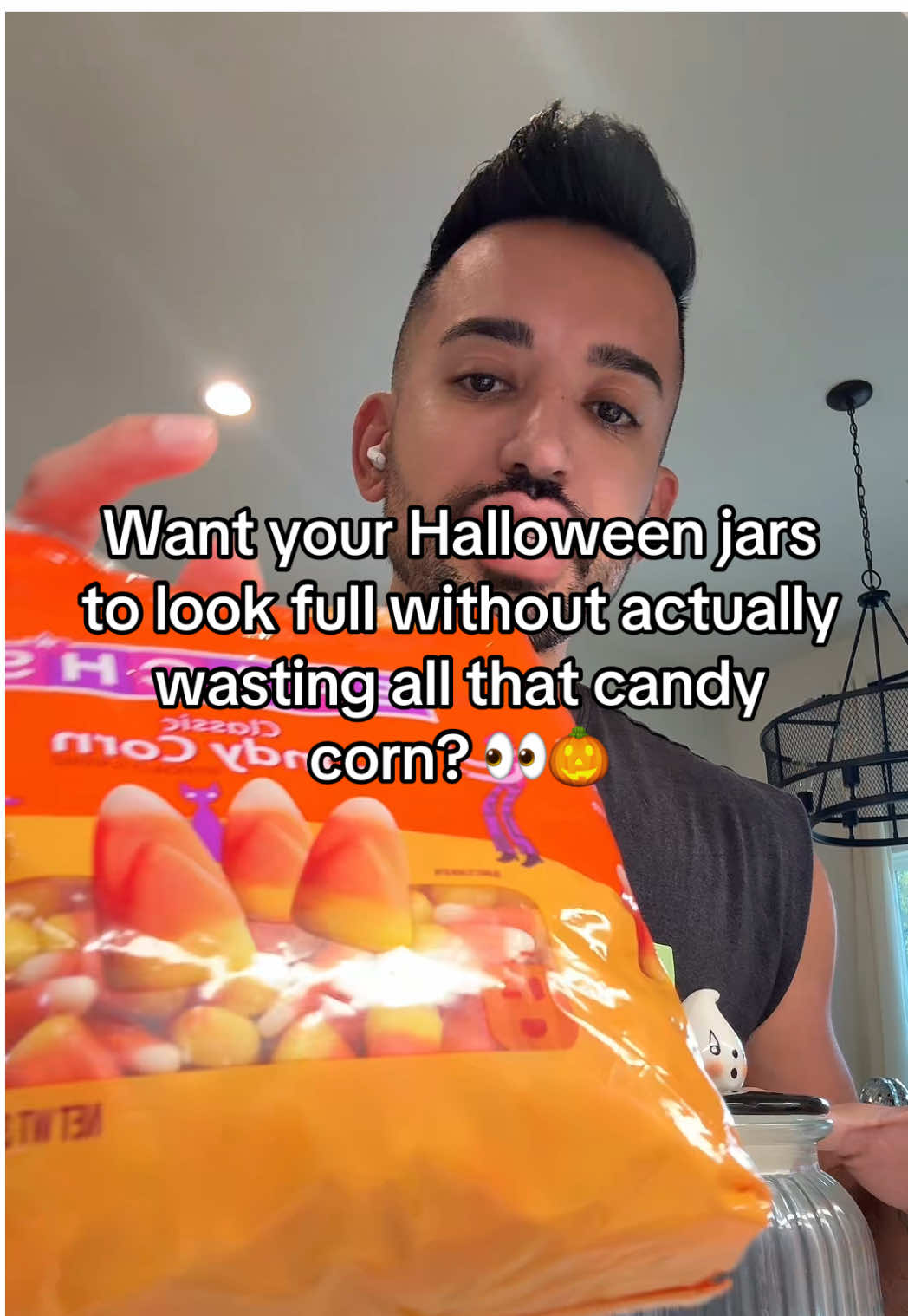 The easiest hack to make your Halloween jars look festive without spending $$$ on filling them all the way 🍬🫙✨ Perfect for spooky season décor! #HalloweenDIY #CandyCornHack #SpookyDecor #FallAesthetic #BudgetFriendly 