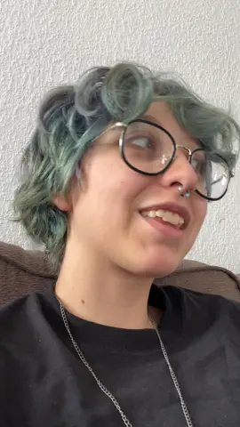 Que bonita parejita🥰 #fyp #hehim #thecoffinofandyandleyley #andrewgraves #ashleygraves 