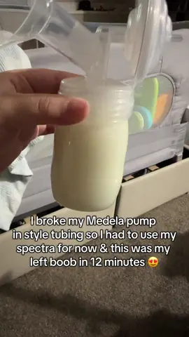 I still prefer my Medela though 🤭 #spectra #spectrapump #pumpingmom #oversupply #oversupplier 