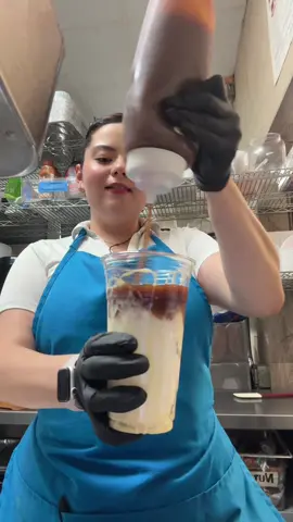 POV: pruebas nuestra raspa de tamarindo con crema y te enamoras 🤤✨#raspasnaturales  #Antojitos #Tamarindo #blueoceansmoothies 