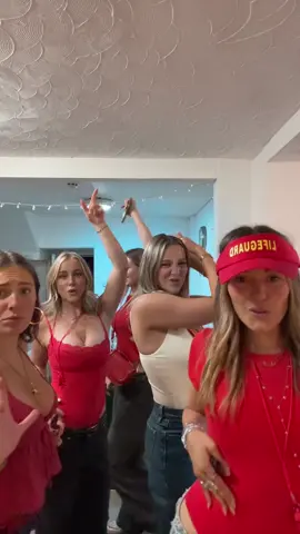 LAX SOCIAL IN FULL SWING #exeter #uni #social #baywatch #lifeguard 