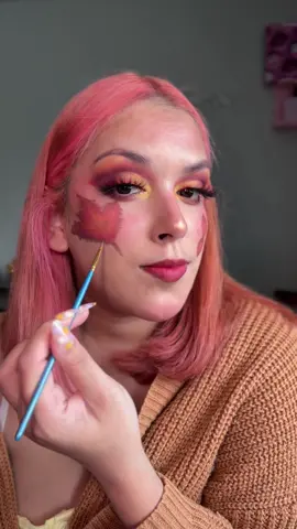My imperfect fall leaf tutorial 🍂🍁🧡 #leaf #fallleaves #fall #fallaesthetic #creativemakeup 