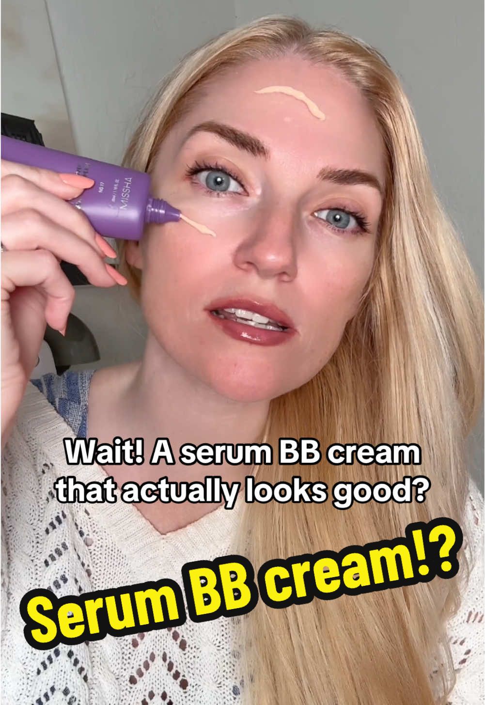 This actually looks and feels good hours after you put it on! If you’re not wearing makeup with skincare you are missing out. Seriously so impressed with this light beautiful BB cream 👍 #bbcream #foundation #makeup #makeupwithskincare #falldealsforyou 
