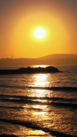Gold sunset  #sunset  #المغرب🇲🇦تونس🇹🇳الجزائر🇩🇿  #foryoupage #tiktok #viral 