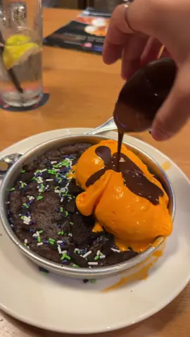 bjs Halloween pizookie night #fyp #bjs #pizookienight #viral 