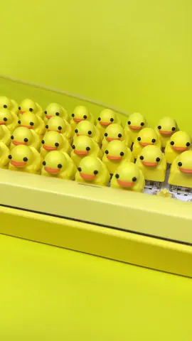 Building the ULTIMATE duck keyboard that quacks! #keyboard #gaming #duck 