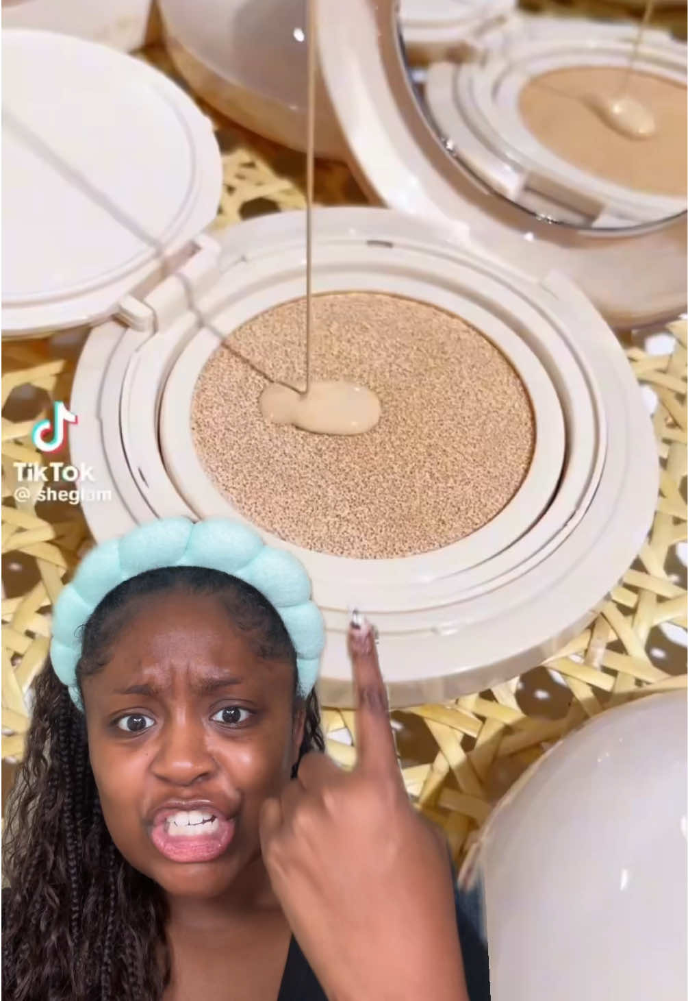 @SHEGLAM has a cushion foundation omg